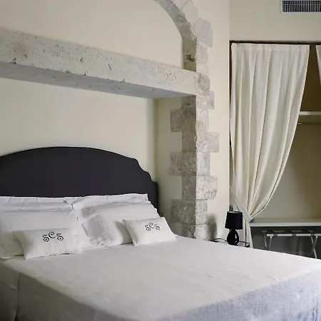 Oda ve Kahvaltı San Carlo 5*