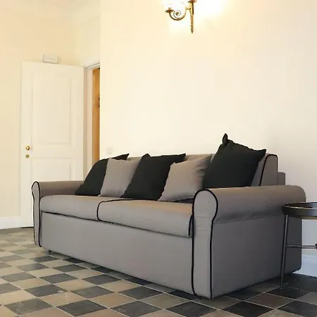 San Carlo Oda ve Kahvaltı Noto