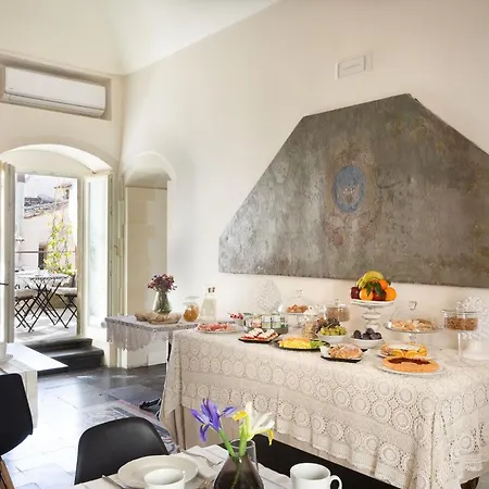 San Carlo Oda ve Kahvaltı