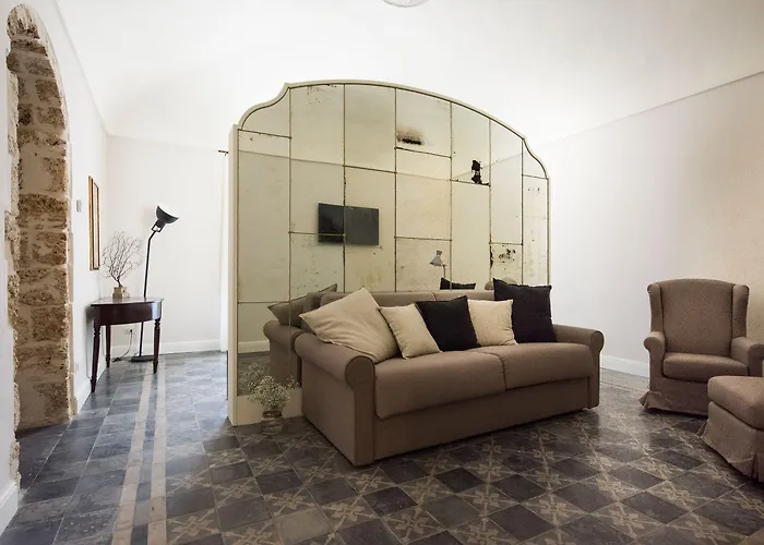 San Carlo Oda ve Kahvaltı 4*