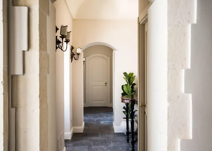 San Carlo Oda ve Kahvaltı 4*