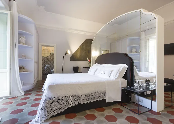 Oda ve Kahvaltı San Carlo 4*